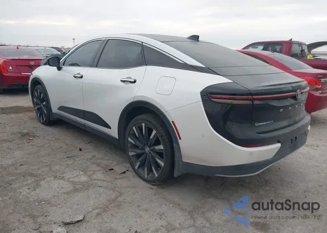 2024 Toyota Crown Platinum z USA, uszkodzony, nr VIN JTDAFAAF7R3008930